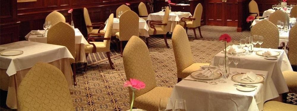 Barn Hotel London Ruislip Exterior photo